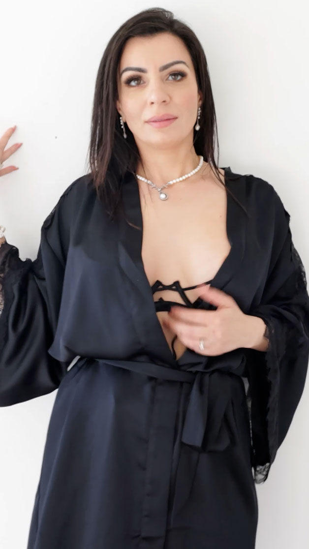 Alina Angel JaxSlayher.com